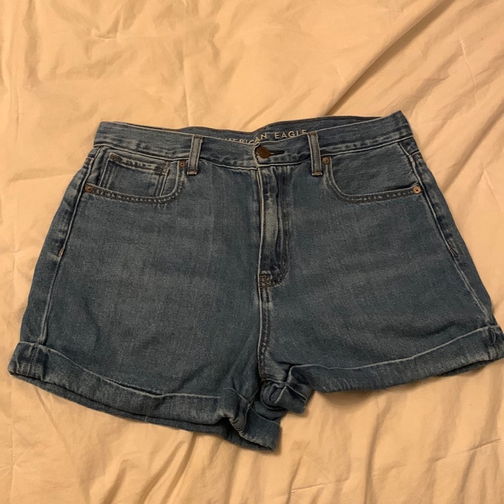 american eagle denim shorts, dark wash, size 10